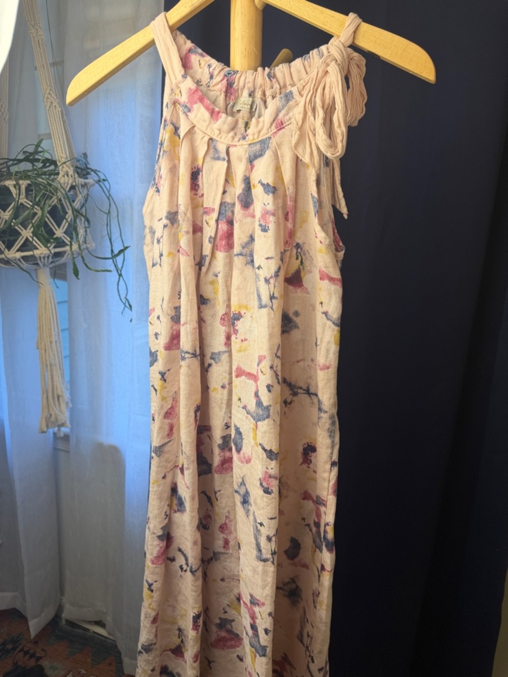 BellaMbra Italian Floral Tie-Shoulder linen dreas